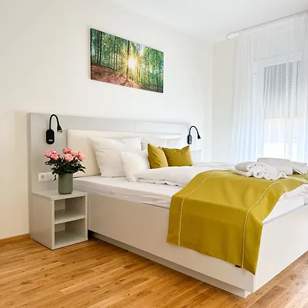 GuestHouse Große Linde-3